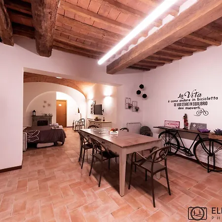 Apartment Il Gatto E La Volpe Terricciola